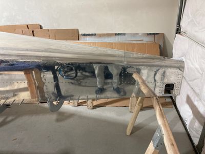 Riveted the aft of the longeron