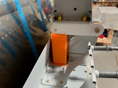 A 3D-printed block to align the ailerons.