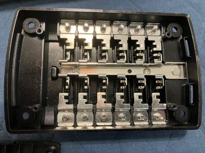 Blue Sea 5029 fuse block