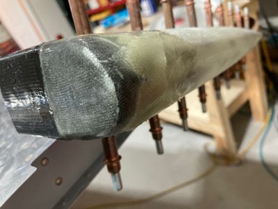 Closing the tip of the fairing.