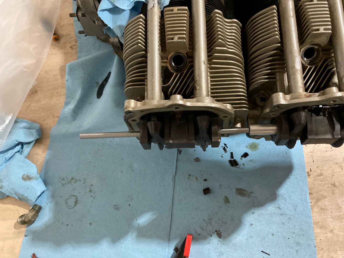 Driving out the rocker arm shaft.