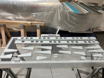 The ribs and spars are primed.