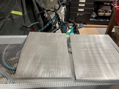 The parts are cleaned.