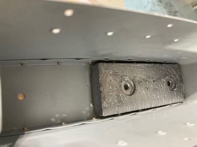 The counter-weight.
