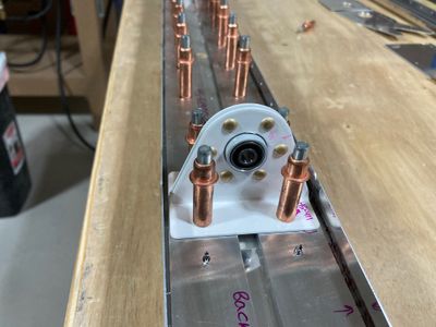 Bearing assembly riveted.