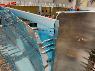 Fitting the left F-684 gusset