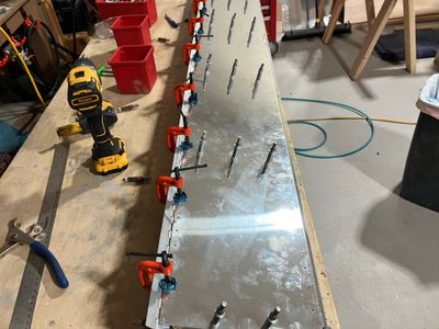 Hinge clamped.