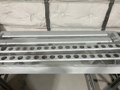 Priming aileron fairing and flap braces