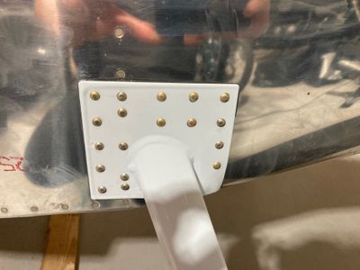 Riveting the external steps