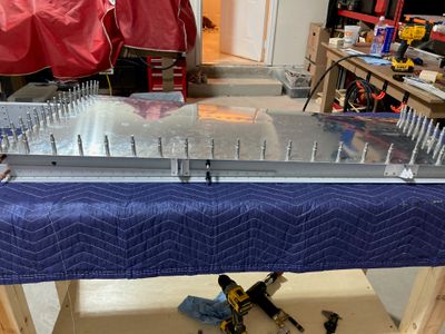 Rear spar is in.