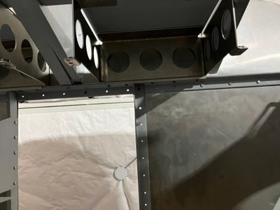 Riveting the battery boxes