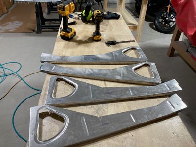 The modified ribs.