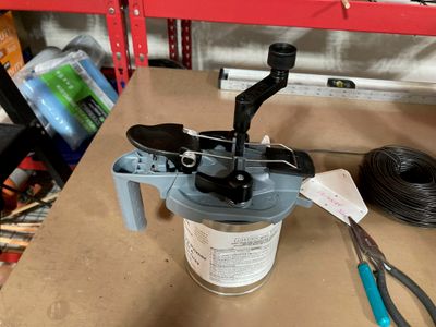 Lid for a 1 quart with a built-in mixer