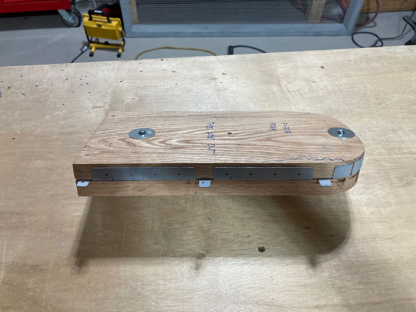 Another view on the fixture.