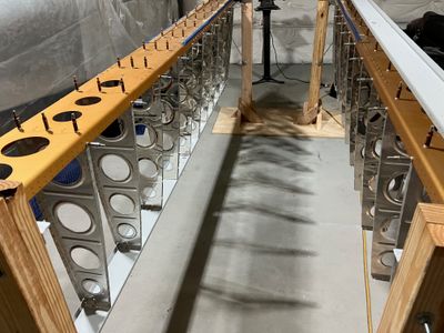 Deburring the main ribs