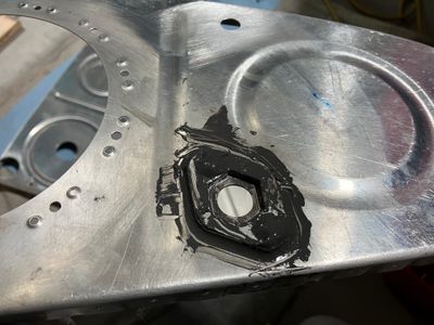 Riveting the first rib