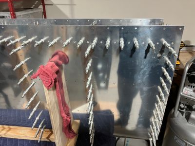 Preparing the left fuel tank