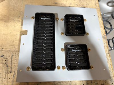The finished fuse panel