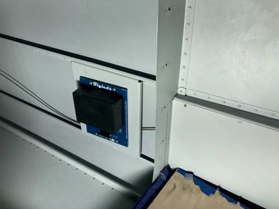 Flyleds controller location and the box.